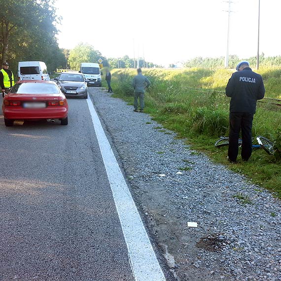 O wypadek bardzo atwo. Dlaczego na Warszowie nie ma cieki rowerowej?