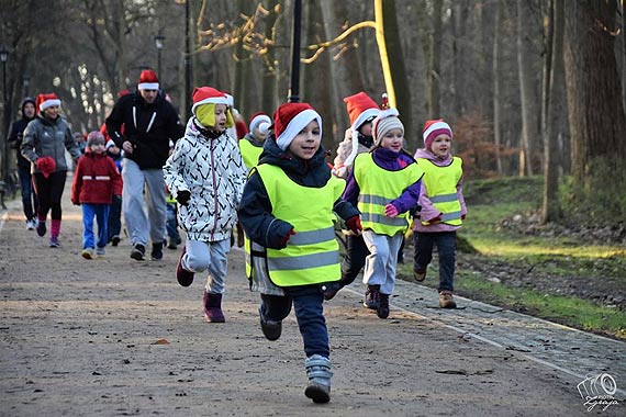 72 osoby stany na starcie 21. biegu parkrun