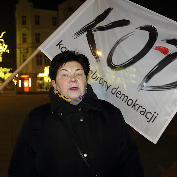 Nie mona ogranicza roli mediw. Protest pod biurem PiS w winoujciu. Zobacz film!