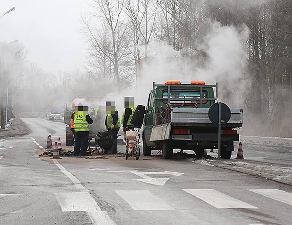 Drogowcy ataj dziury na Warszowie