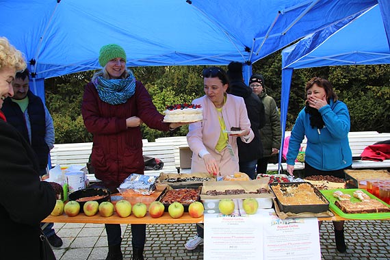 Zbirka na hospicjum z atrakcjami