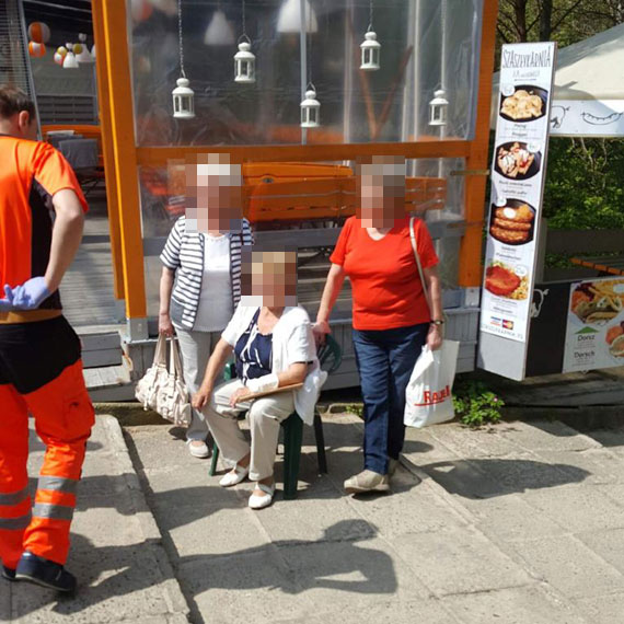 Wejcie na pla przy Bermudach zbiera krwawe niwo. Obywatelka Niemiec ze zaman rk trafia do szpitala. Zobacz film!