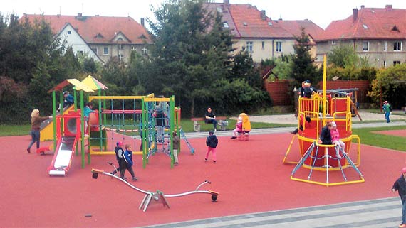   Inwestycje. Pereki Batyku maj nowy plac zabaw