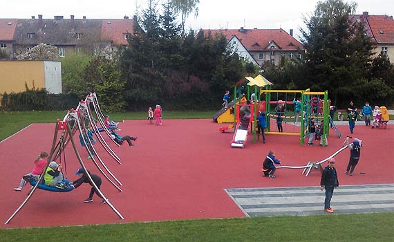   Inwestycje. Pereki Batyku maj nowy plac zabaw