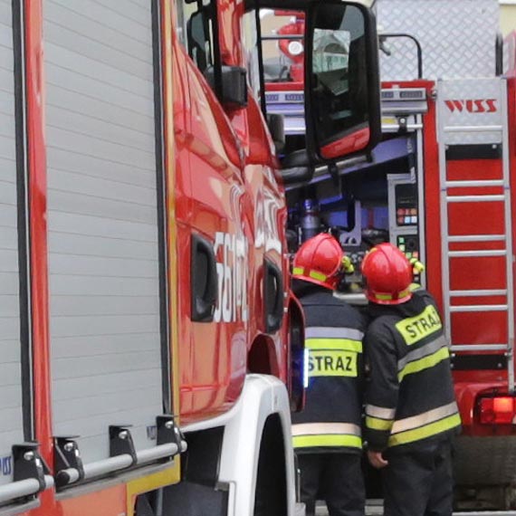 Zagroenie ycia i zdrowia na Wyspiaskiego. Na miejsce wezwano stra poarn i policj 