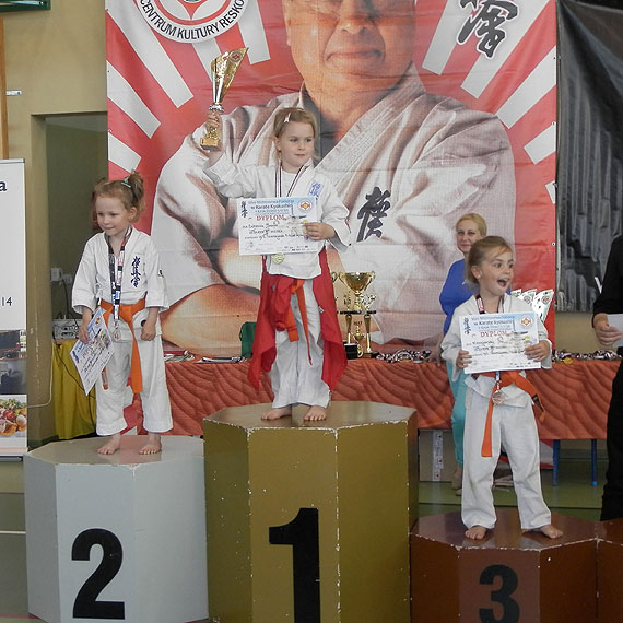 12 medali zawodnikw winoujskiej Akademii Karate Kyokushin