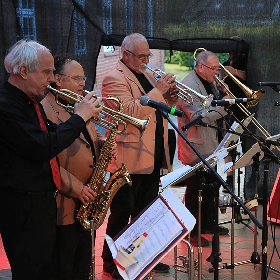 Jazzowa stacja Heringsdorf. Zobacz film!