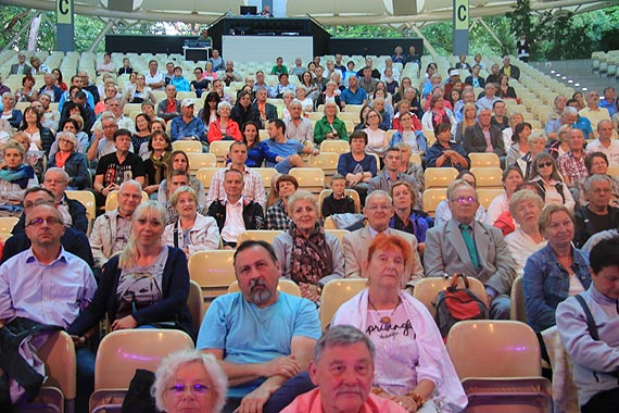 Wirtuozi fortepianu i skrzypiec na wielki fina Art Week. Zobacz film!