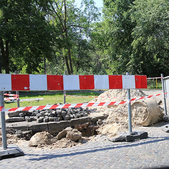 Miasto do odwoania zablokowao ruch autobusw UBB na Wojska Polskiego! Tumaczy si trudnociami zwizanymi z usuniciem awarii! 