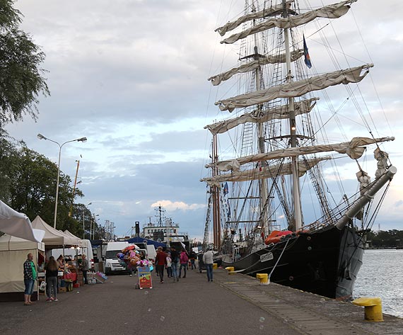 W niedziel zakoczy si Sail winoujcie 2017. Wieczorem keja bya ju pusta!