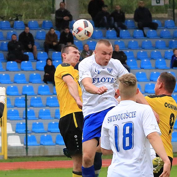 Wygrana 4-1, ale z wielkim mozoem. Flota - Ogniwo Babinek 4-1 (0-1) 