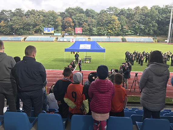 Uroczyste otwarcie lekkoatletycznej czci stadionu miejskiego z udziaem olimpijczykw