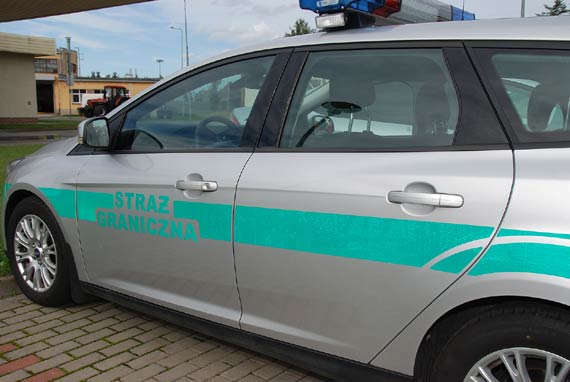 Siedemnacie decyzji nakazujcych opuszczenie Polski