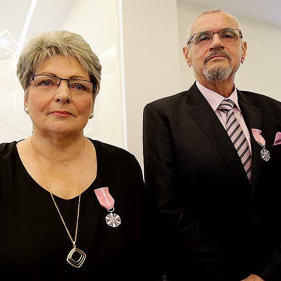 Co najmniej stu lat w zdrowiu i szczciu. 6 par obchodzio jubileusz poycia maeskiego    