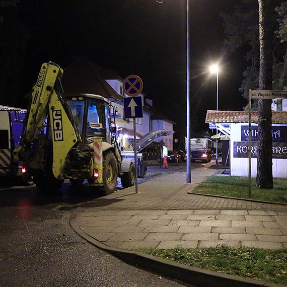 Nocne remonty drg na osiedlu Posejdon. Mieszkacy nie mogli spa, kto na to pozwoli?