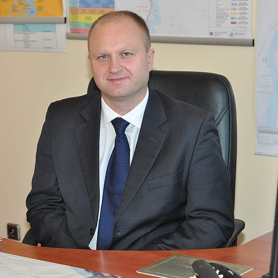 Dyrektor Urzdu Morskiego w Szczecinie ma nowego zastpc ds. technicznych. Zosta nim Pawe Szumny