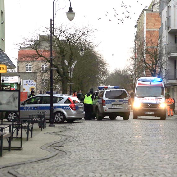 Szalecza ucieczka kierowcy matiza przed policj! 22- latek o may wos nie rozjecha 3 - osobowej rodziny z dzieckiem!