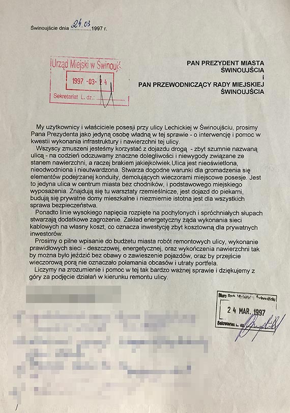 Ulica Lechicka - zapomniany rewir? 20 lat temu mieszkańcom obiecano remont nawierzchni...