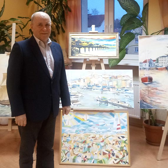 Z okazji wita Kobiet MDK Warszw zaprezentowa  wystaw Bronisawa Pietkiewicza oraz koncert 