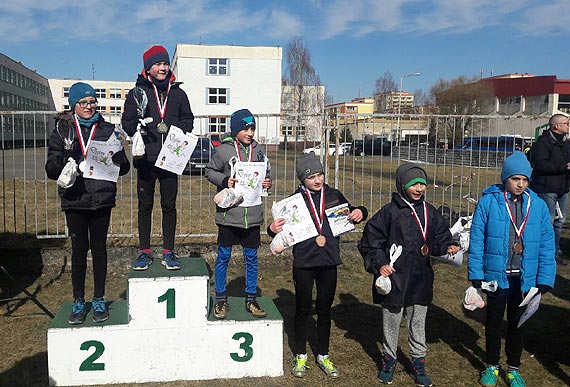 Zote medale najmodszych lekkoatletw "Maratonu"