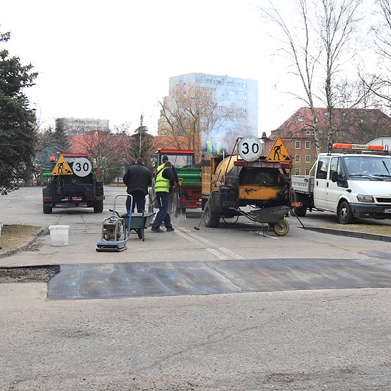 Sobota najlepszym dniem na atanie dziur przed Urzdem Miasta