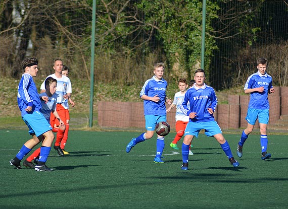 Trampkarze FLOTA winoujcie - Gryf Kamie Pomorski 3-5 (2-2)