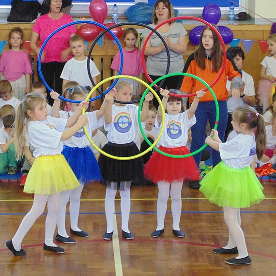 Turniej Gry w Dwa Ognie oraz pokaz cheerleaderek. Zobacz film!