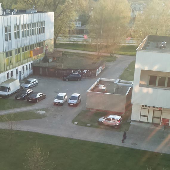 Czytelnik: Dostawcy pizzy dewastuj, my pacimy za naprawy