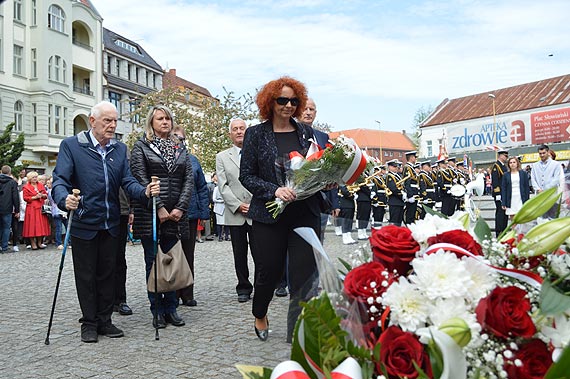 Obchody 227 rocznicy uchwalenia Konstytucji 3-go Maja w winoujciu. Zobacz film!