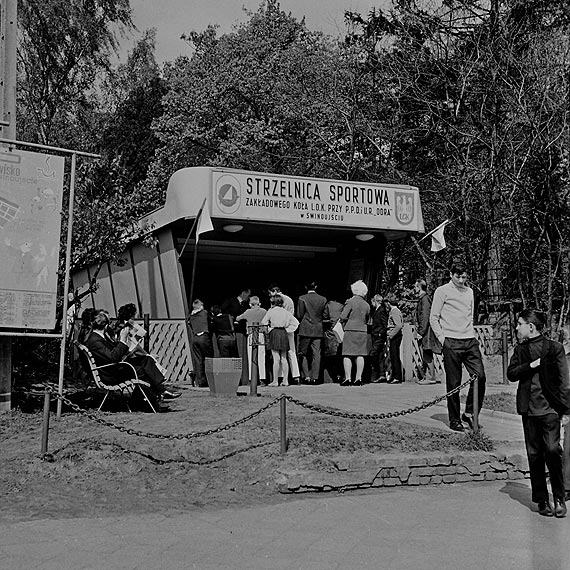 „Tak kiedy byo” - zabieramy Czytelnikw w sentymentaln podr szlakiem czarno-biaych fotografii