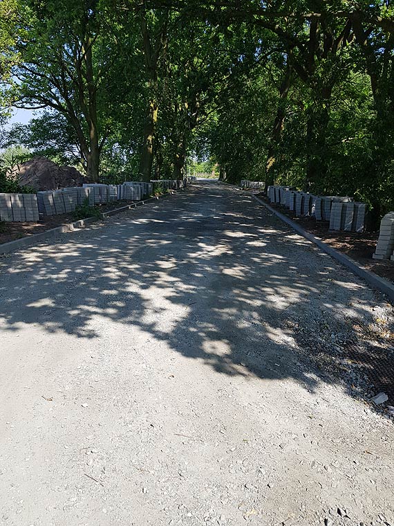Wydają 1,6 miliona na remont ulicy Łęgowej. Jak się okazuje bez instalacji odprowadzającej wody deszczowe