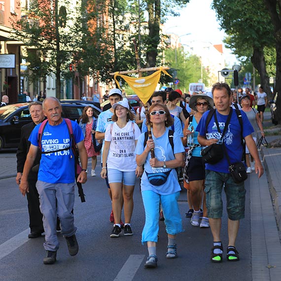 Wybrali trudniejsz drog…. Pielgrzymi ze winoujcia wyruszyli na tras 