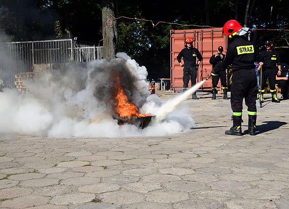 wiczenia z podrcznym sprztem ganiczym w „Uzdrowisko winoujcie''  S.A