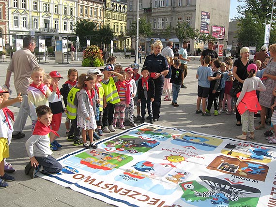 winoujscy policjanci wczyli si w obchody Europejskiego Tygodnia Zrwnowaonego Transportu