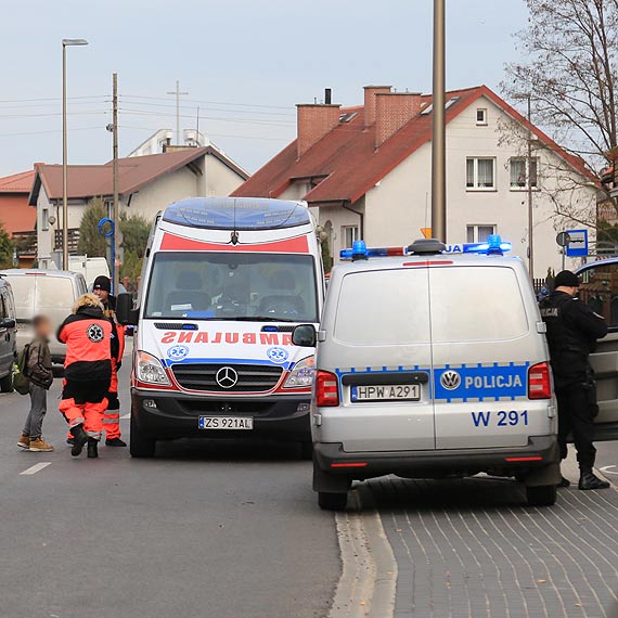 Samochd potrci chopca jadcego na rowerze