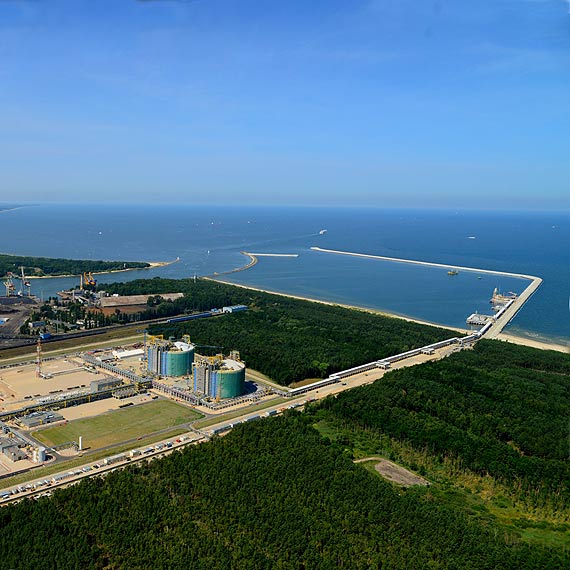 Nowe nabrzeże do bunkrowania LNG-to początek rozbudowy terminala
