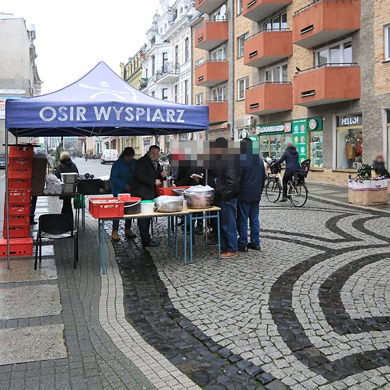 Bierzcie i idcie std wszyscy? Czy tak powinna wyglda Miejska Wigilia?
