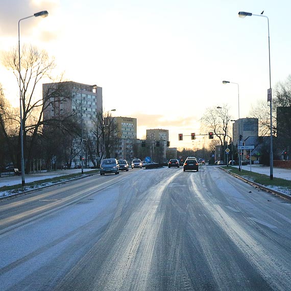 May „atak” zimy i ulice przypominay lodowisko!
