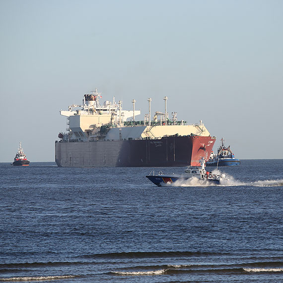 50. dostawa skroplonego gazu LNG do terminala w winoujciu