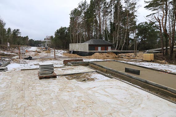 Pną się mury na ogłoszenia?