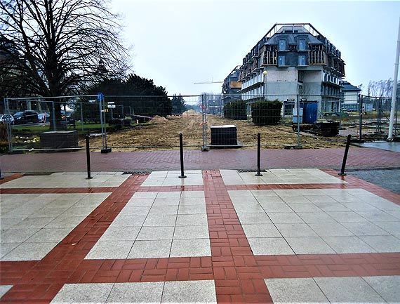 Promenada Historyczna bdzie biao-czerwona