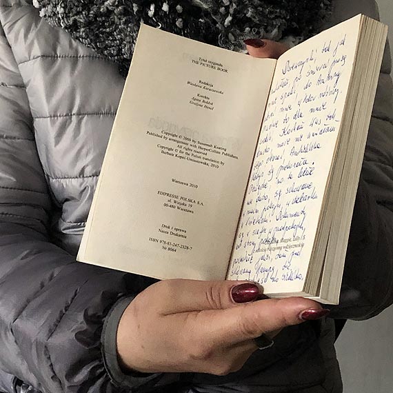  Crki odebray testament matki zapisany na kartkach romansu
