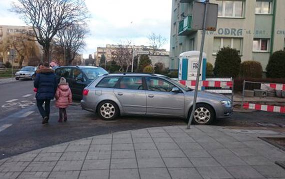 Rodzice przedszkolaków łamią przepisy?