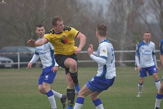 Adrenalina na wasne yczenie Ogniwo Babinek - Flota 2-3 (0-2) 