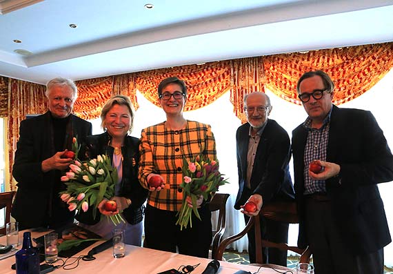 Uznamski Tydzie Literatury; ciekawi gocie, powane tematy