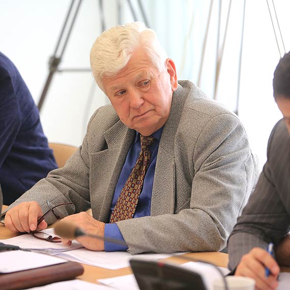 Radny Bartkowiak twierdzi, że opiniowanie budżetu było ułomne