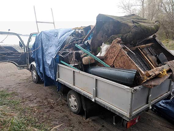 Sprztanie miasta po zimie. Wywieli ju 15 ton mieci