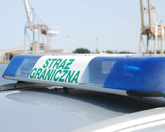 Krewki pasaer promu w winoujciu