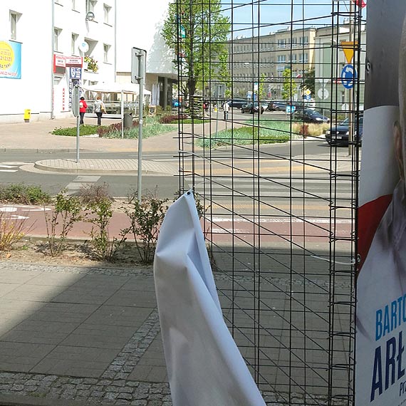 Czy potrafimy kulturalnie przej obok wyborczego plakatu?