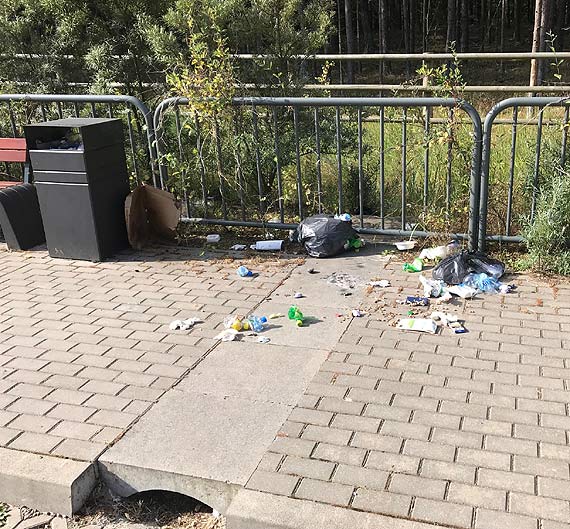 Parking na Warszowie patny i...zaniedbany